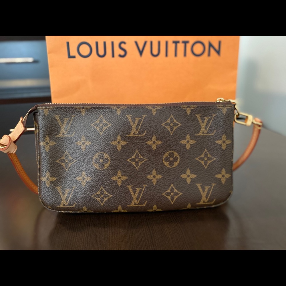 POCHETTE ACCESSOIRES
